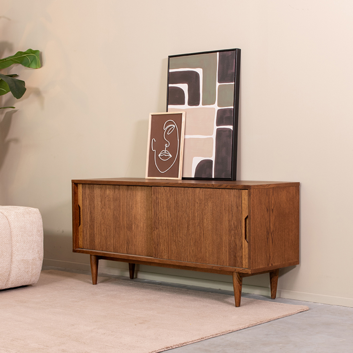 Tv-meubel Jule - Walnoot - Bruin - Eiken - Minimalistisch - LABEL51