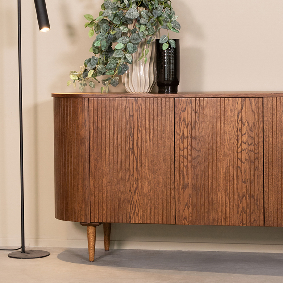 Dressoir Oliva - Walnoot - Bruin - Eiken - Minimalistisch - LABEL51