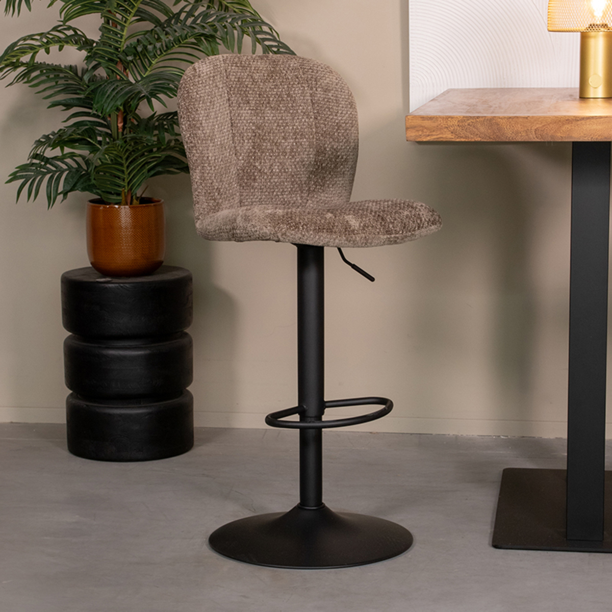 Barkruk Vino - Draaibaar - Zonder armleuning - Zithoogte 64-84 - Hunter - Groen - Elite - Modern - LABEL51
