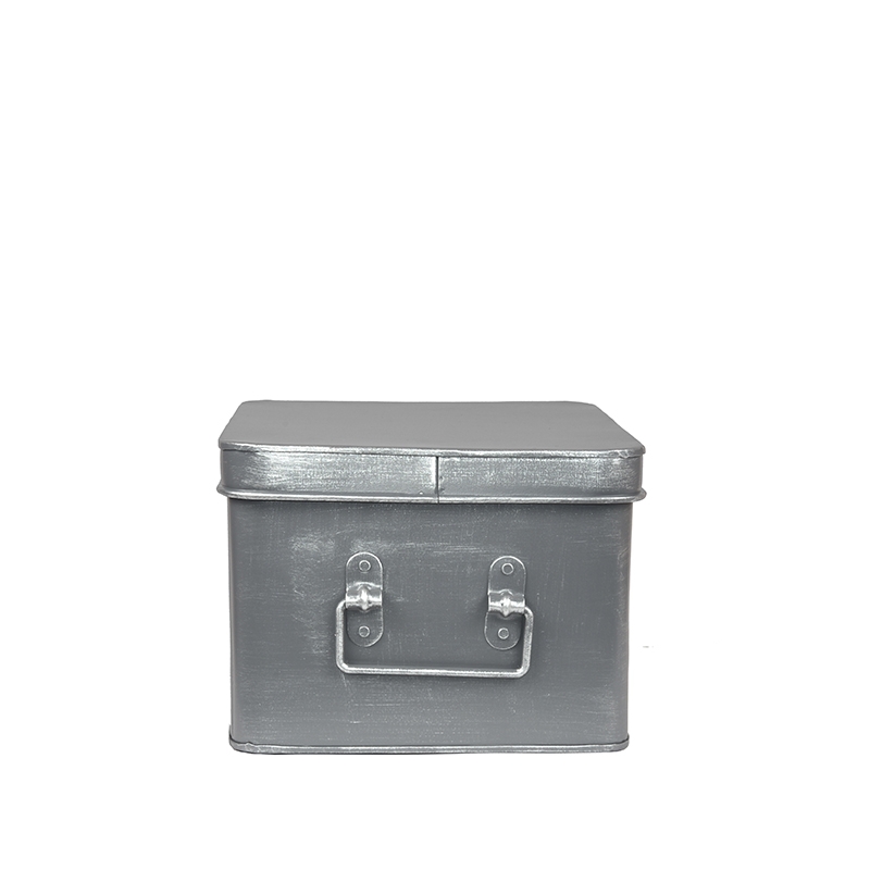 https://www.label51.nl/media/catalog/product/m/e/media_opbergbox_antiek_grijs_metaal_27x21x16_cm_zijkant.jpg