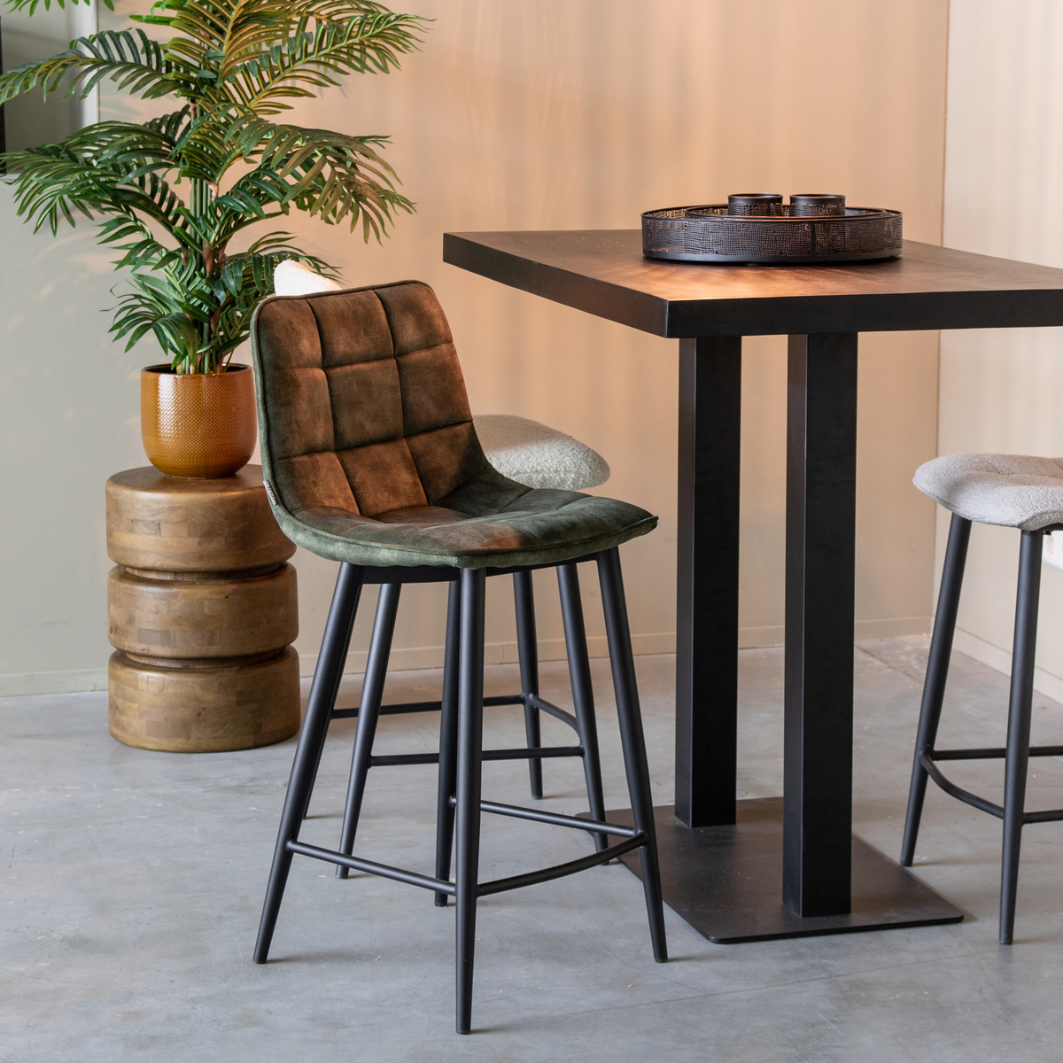 Barkruk I_Jelt - Zonder armleuning - Hoog - Hunter - Groen - Velours - Modern - LABEL51