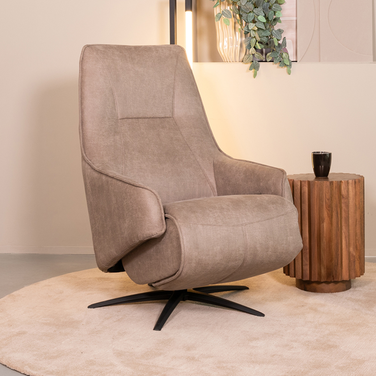 Fauteuil I_Odense - Elektrisch - Armleuning - Taupe - Bruin - Micro Suede - Modern - LABEL51