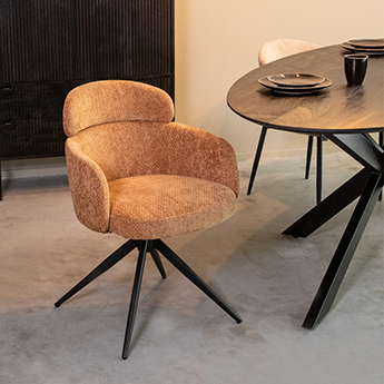 Eetkamerstoel I_Levi - Armleuning - Cognac - Bruin - Elite - Modern - LABEL51