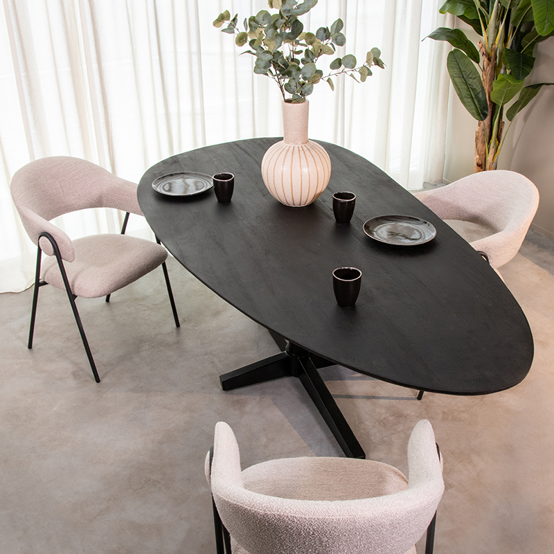 Eetkamertafel I_Rosie - Zwart - Mangohout - Modern - LABEL51