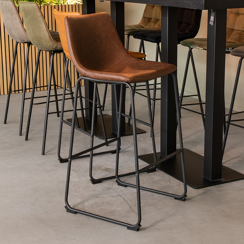 Barkruk I_Risto - Zonder armleuning - Hoog - Bruin - Stof, metaal & hout - Industrieel - LABEL51