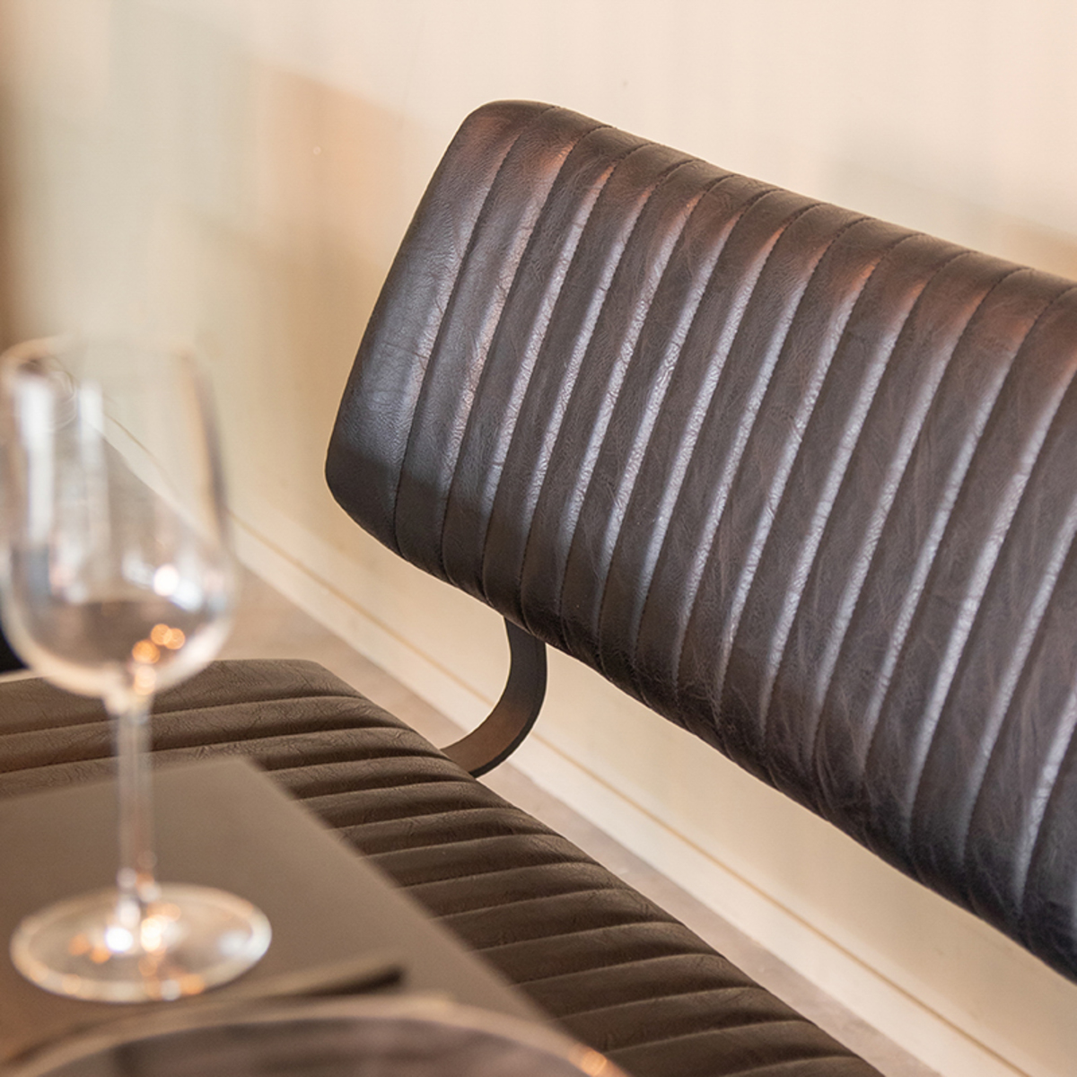 Eetkamerbank I_Gusto - Donkerbruin - - Industrieel - LABEL51