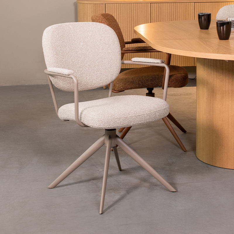 Eetkamerstoel I_Basel - Armleuning - Naturel Beige - Royal Boucle - Scandinavisch - LABEL51