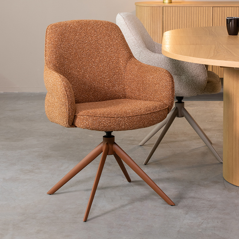 Eetkamerstoel I_Bern - Armleuning - Coral - Oranje - Royal Boucle - Design - LABEL51