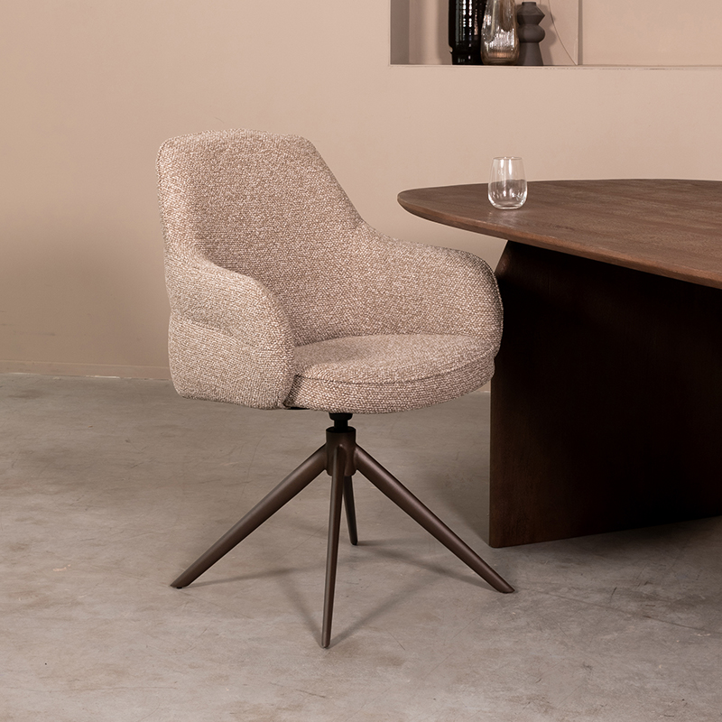 Eetkamerstoel I_Bern - Armleuning - Mushroom - Bruin - Royal Boucle - Design - LABEL51