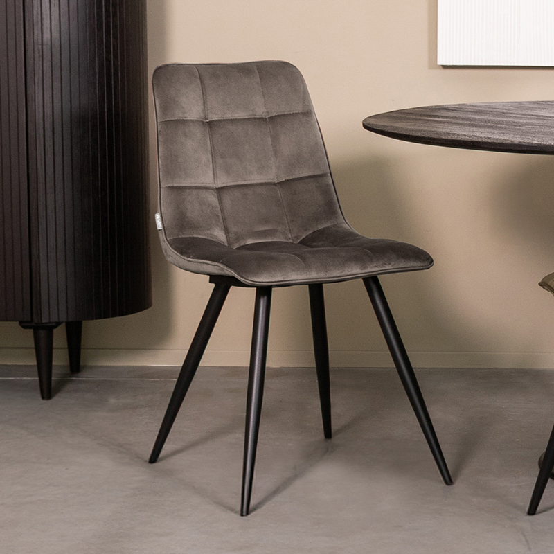 Eetkamerstoel I_Bistro - Zonder armleuning - Taupe - BRUIN - Fluweel - Landelijk - LABEL51