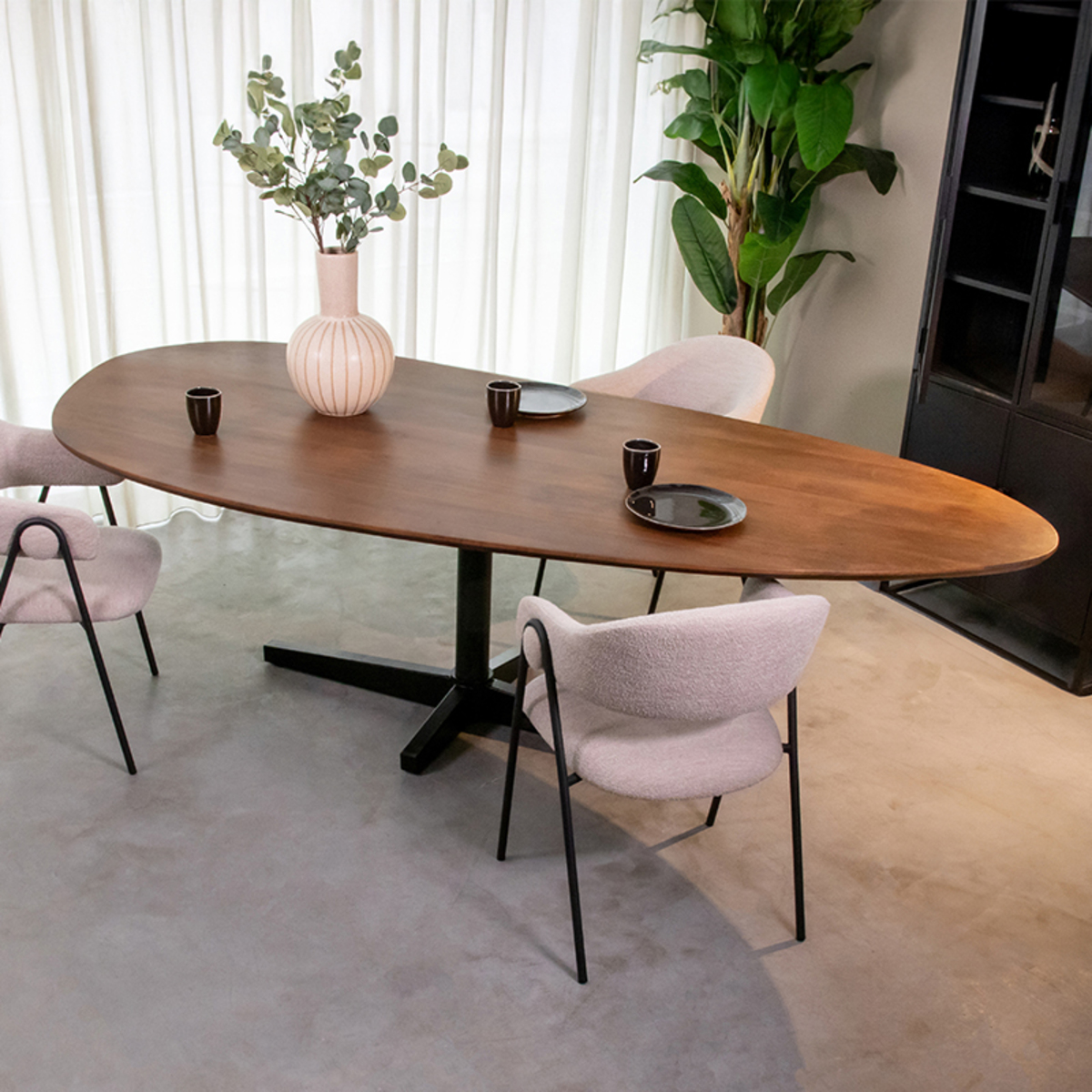 Eetkamertafel I_Rosie - Nature Smooth - Bruin - Mangohout - Landelijk - LABEL51