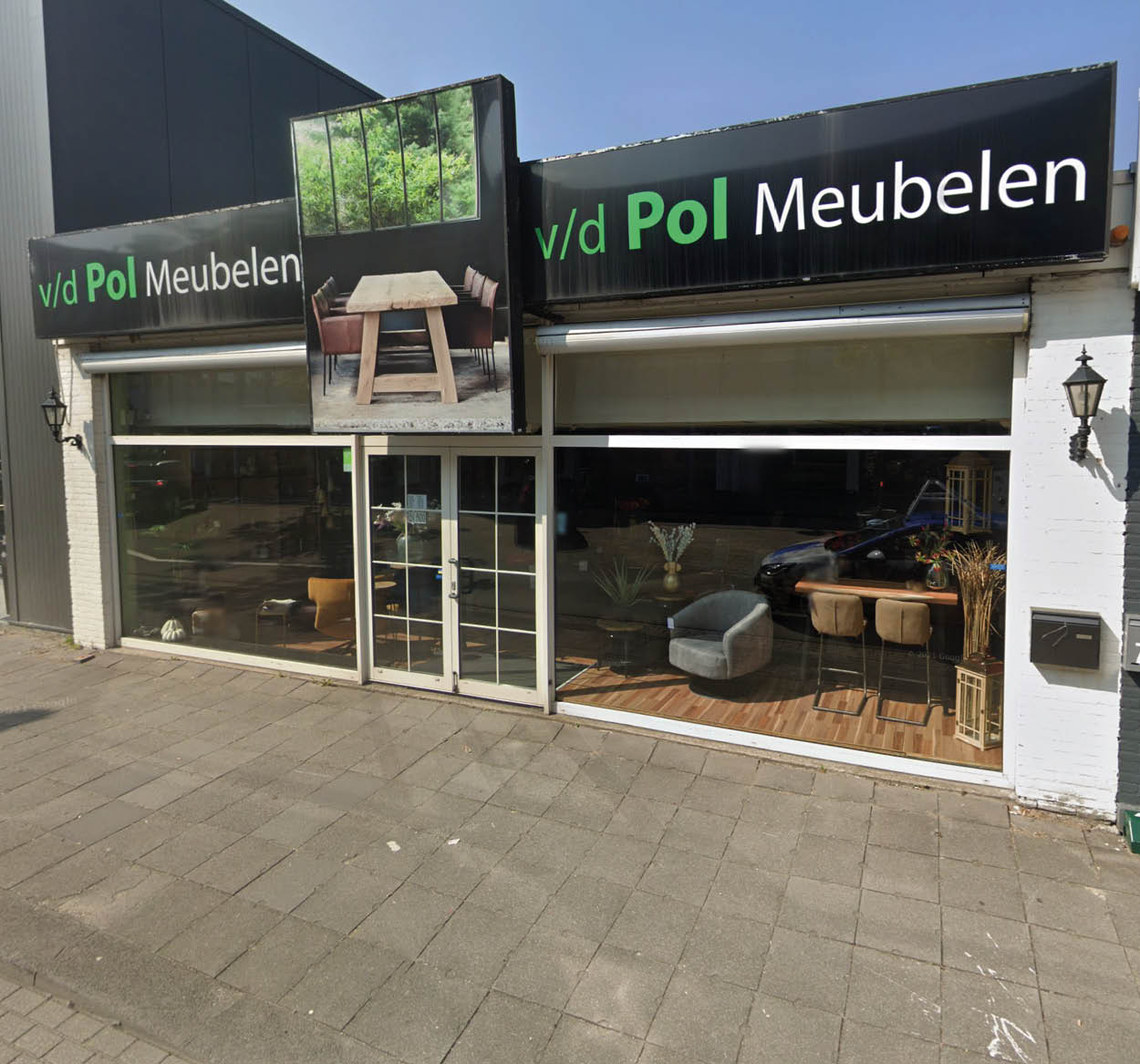 EXPERIENCE_STORES_-_VD_POL_MEUBELEN